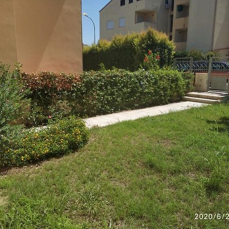 Sabbia Di Marinella Apartman Pizzo Kültér fotó